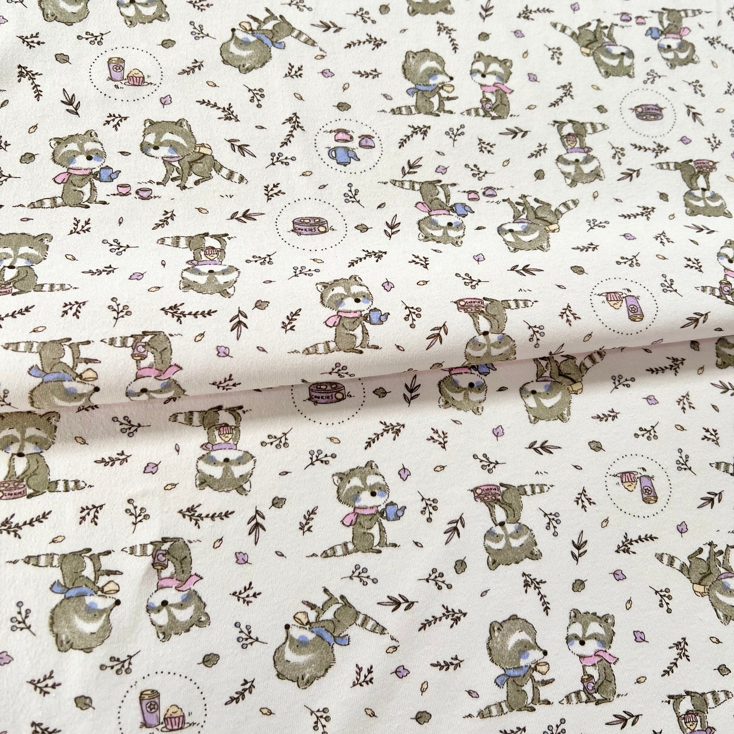 Interlock 30/1 Mapaches Fondo Rosa