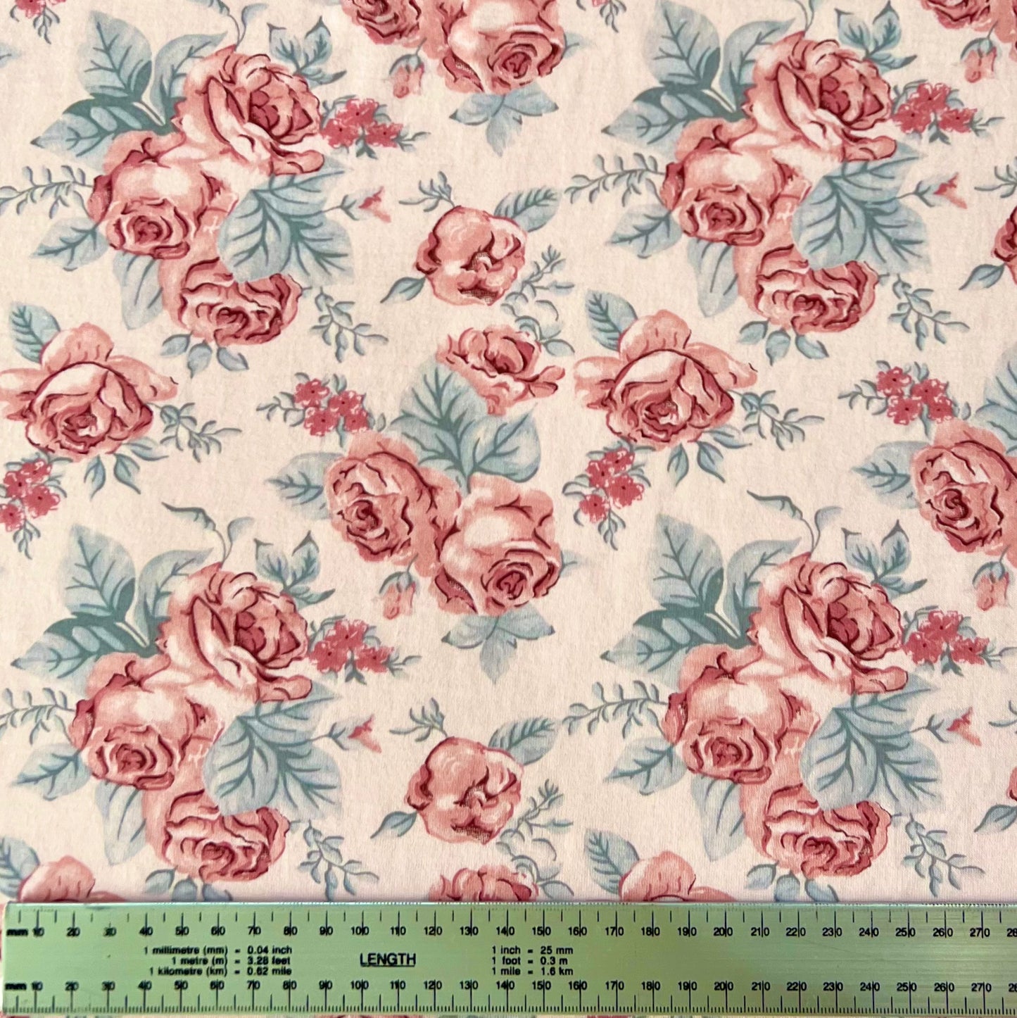 Jersey 30/1 c/lycra Rococó Fondo Rosa