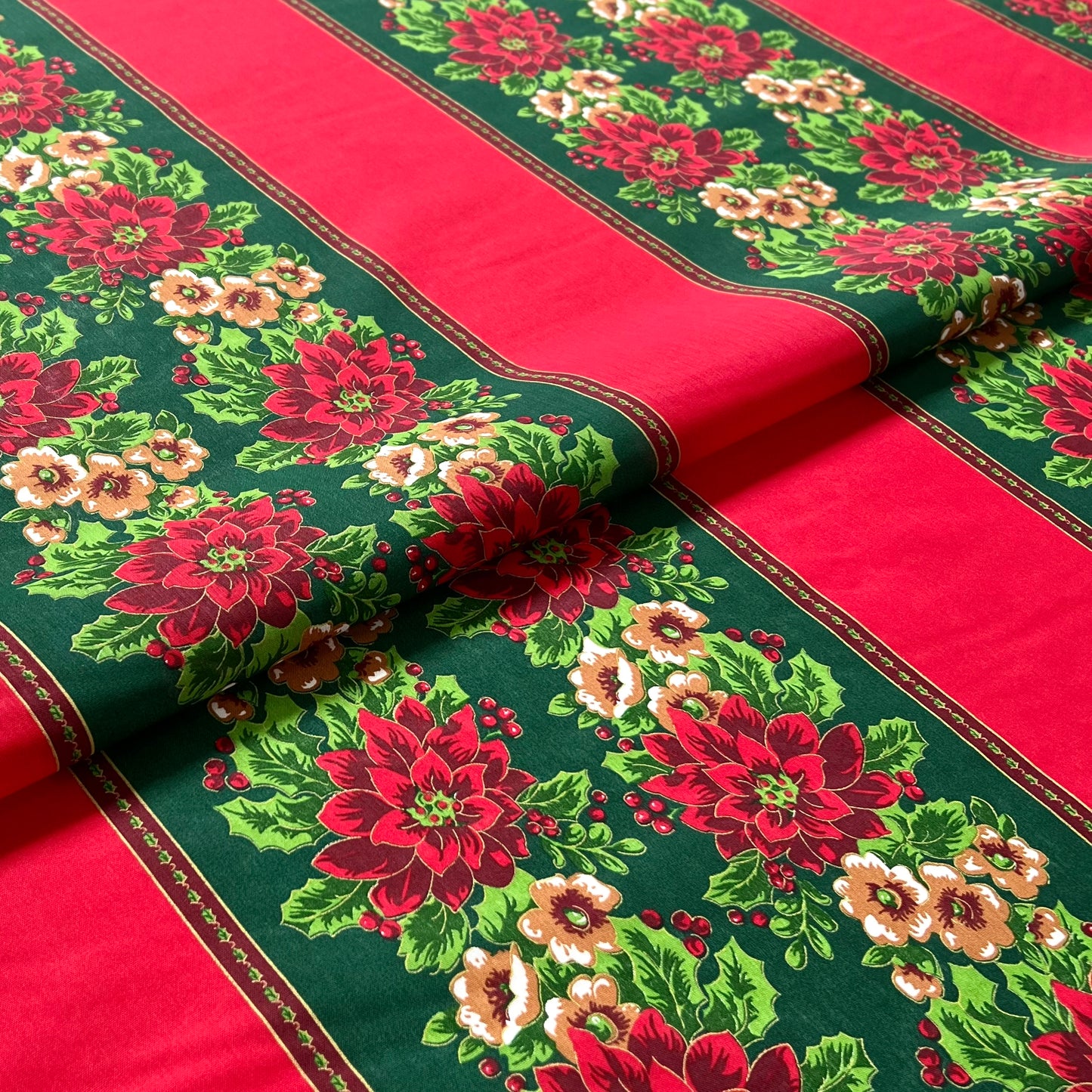 Mantel Navidad con Guarda Rojo