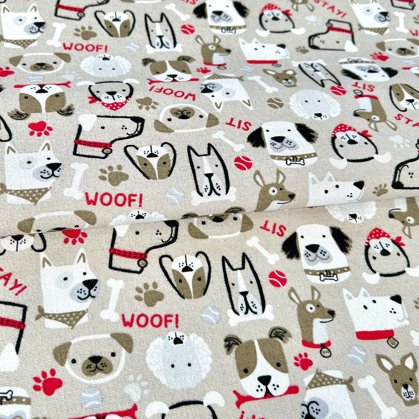 Lona Mascotas Fondo Beige