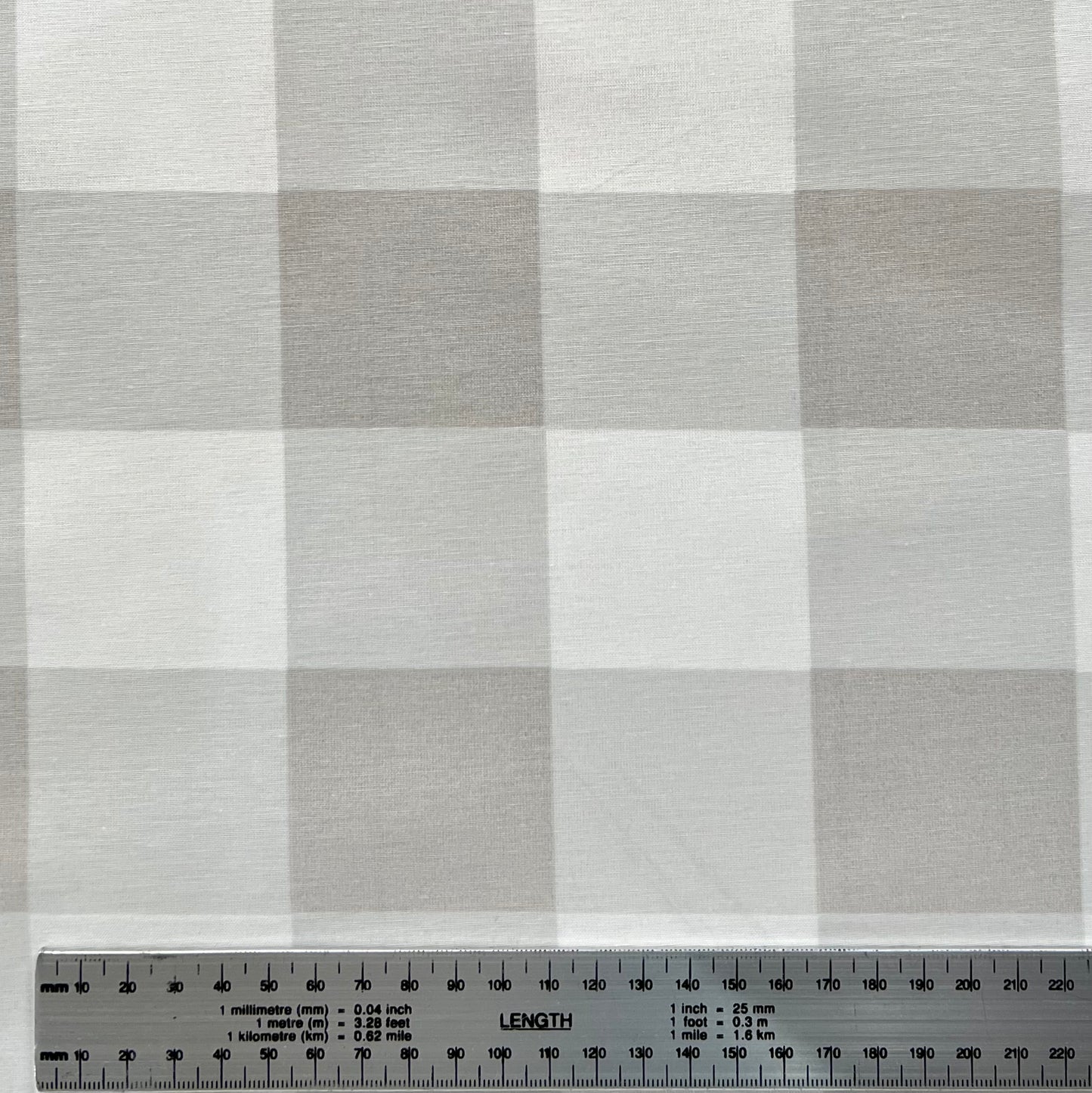 Percalito Cuadro Beige 140h