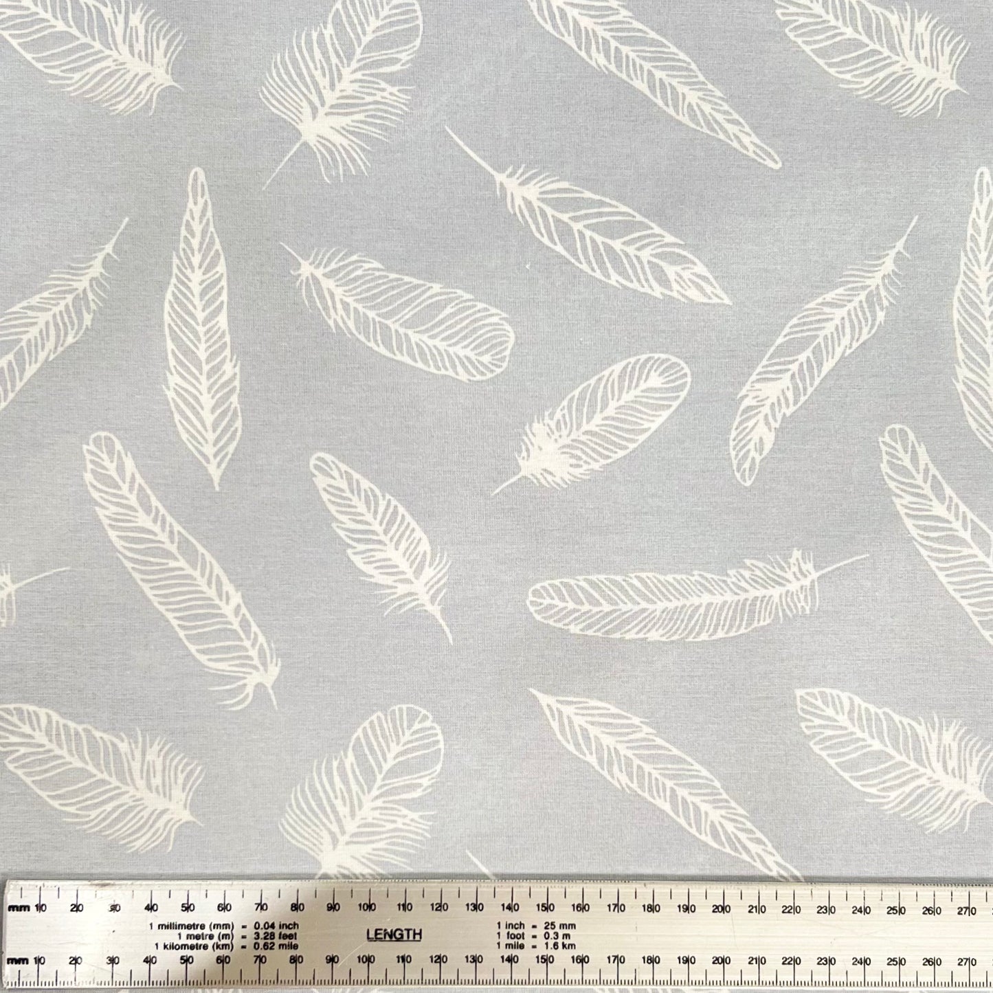 Percalito Plumas Gris 140h