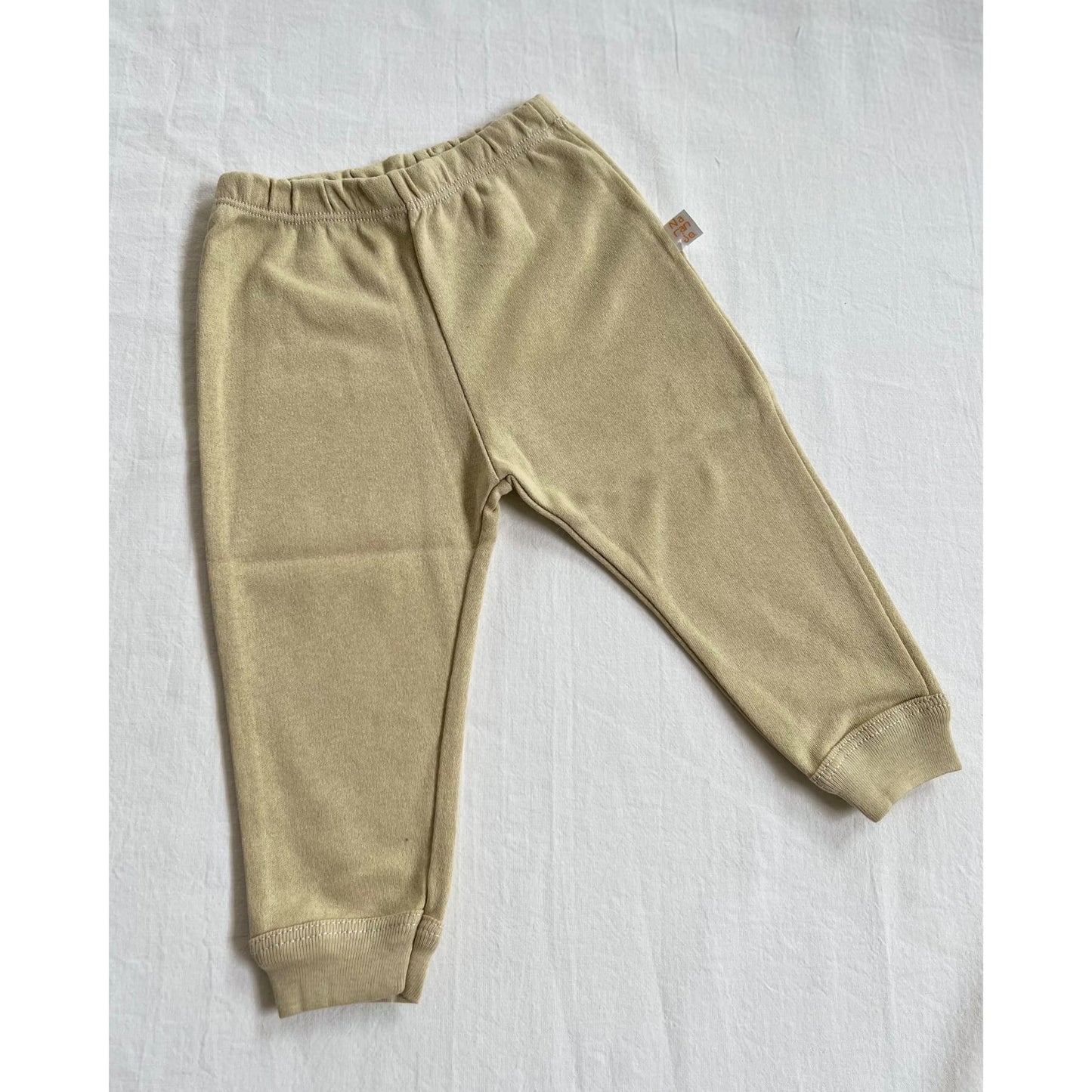 Pantalón Liso Arena