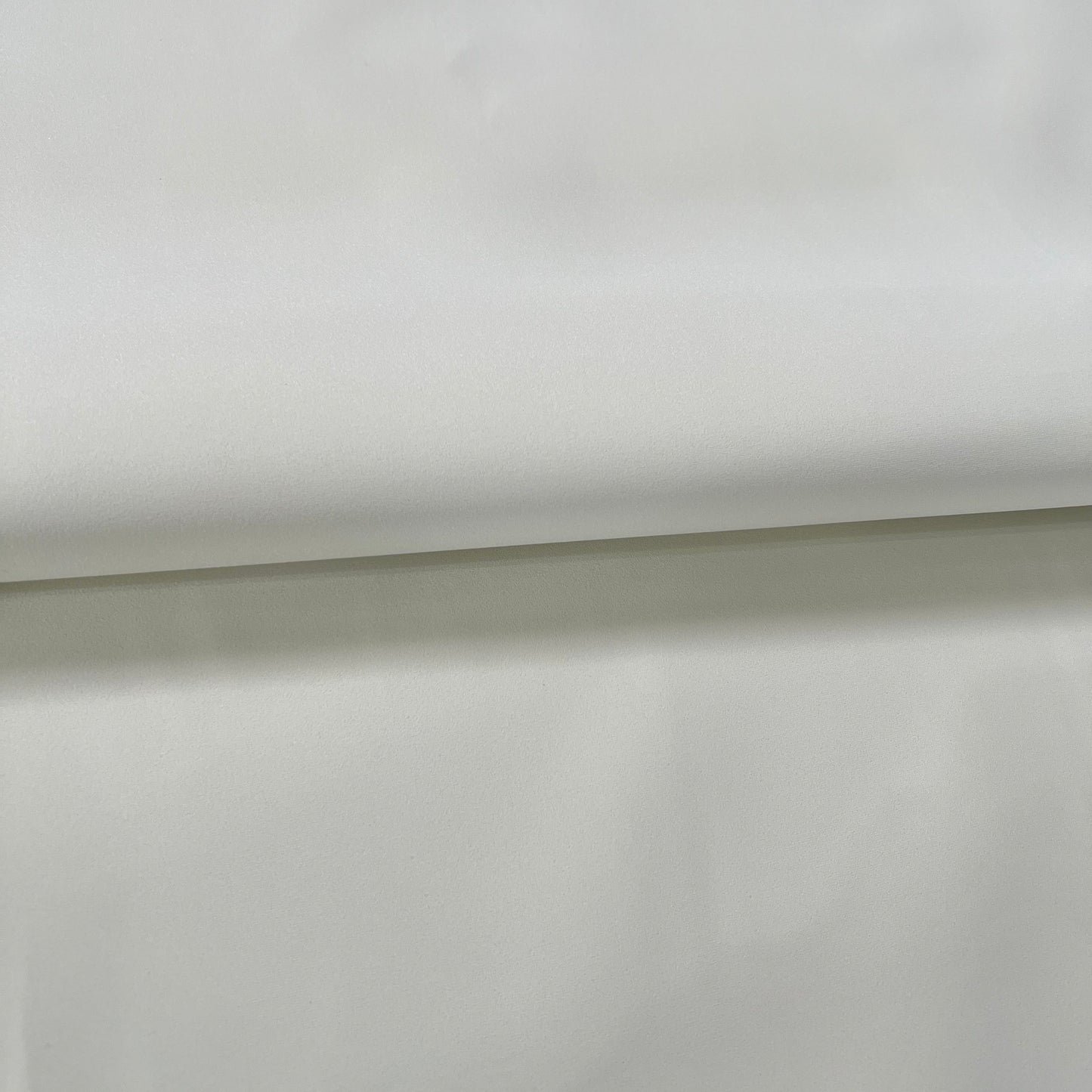 Blackout Off White 1.40mts