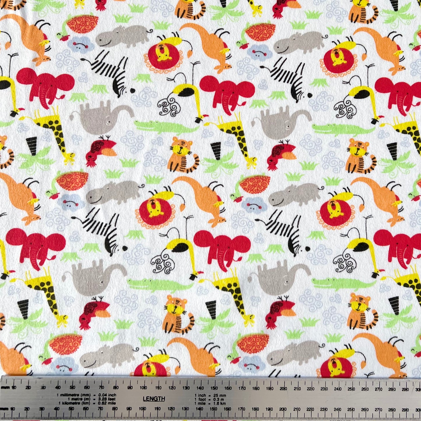 Interlock 30/1 Selva Naranja Fondo Blanco