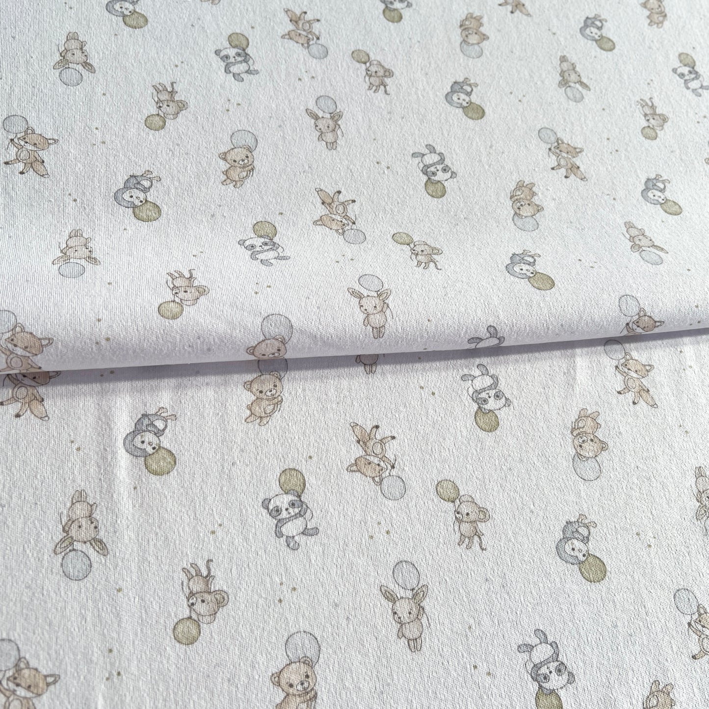 Interlock 30/1 Animales y Globos Beige