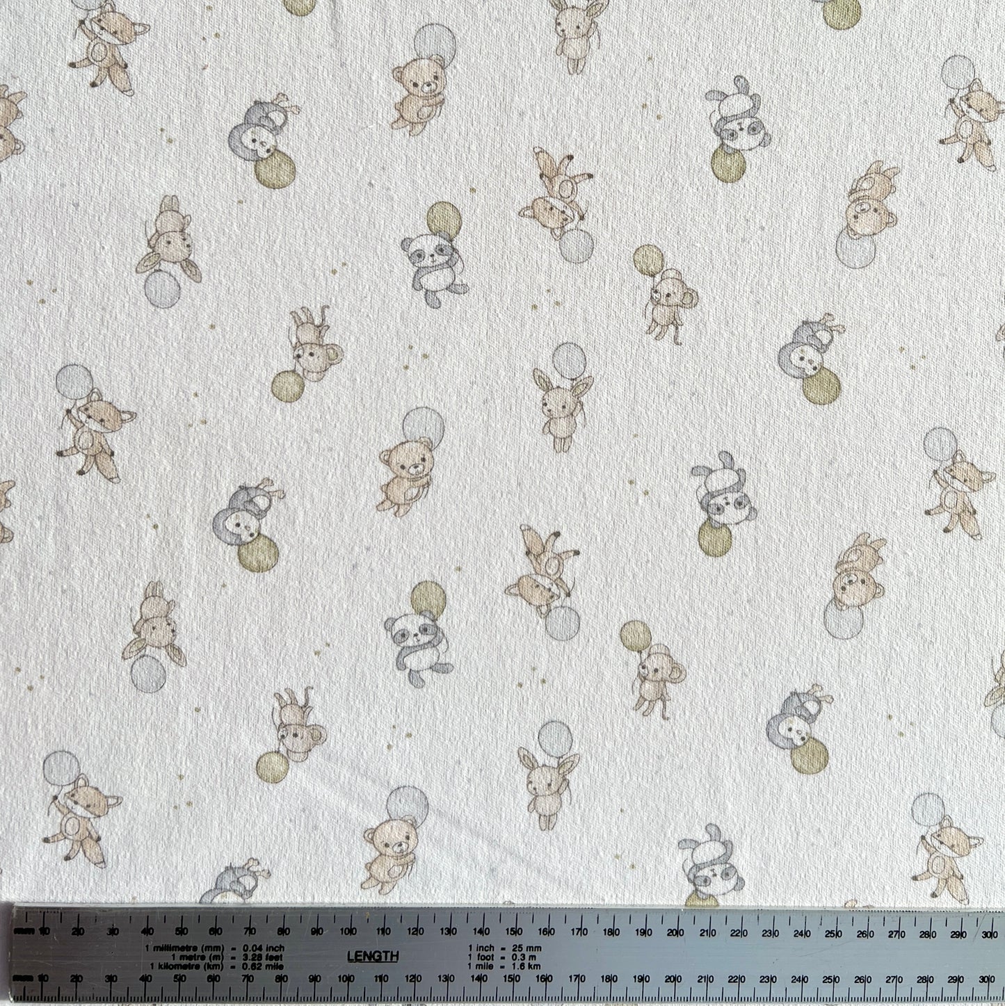 Interlock 30/1 Animales y Globos Beige