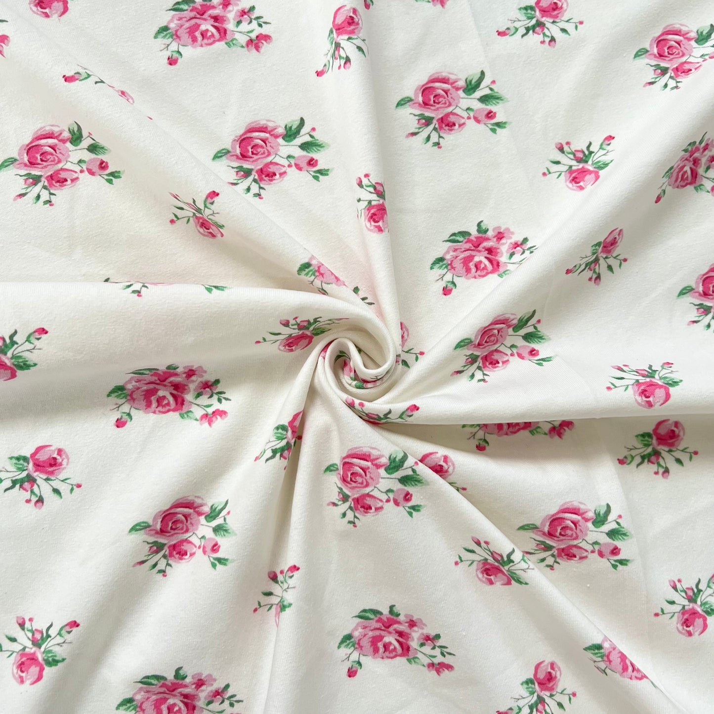 Jersey 30/1 c/lycra Rosas Fondo Natural