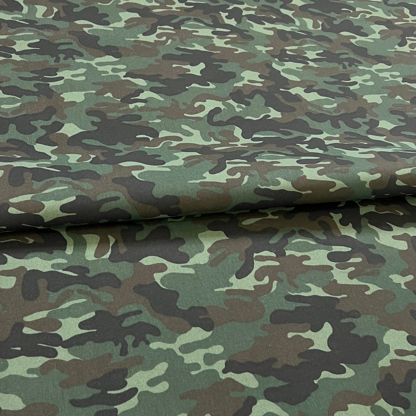 Gabardina Camuflado Verde