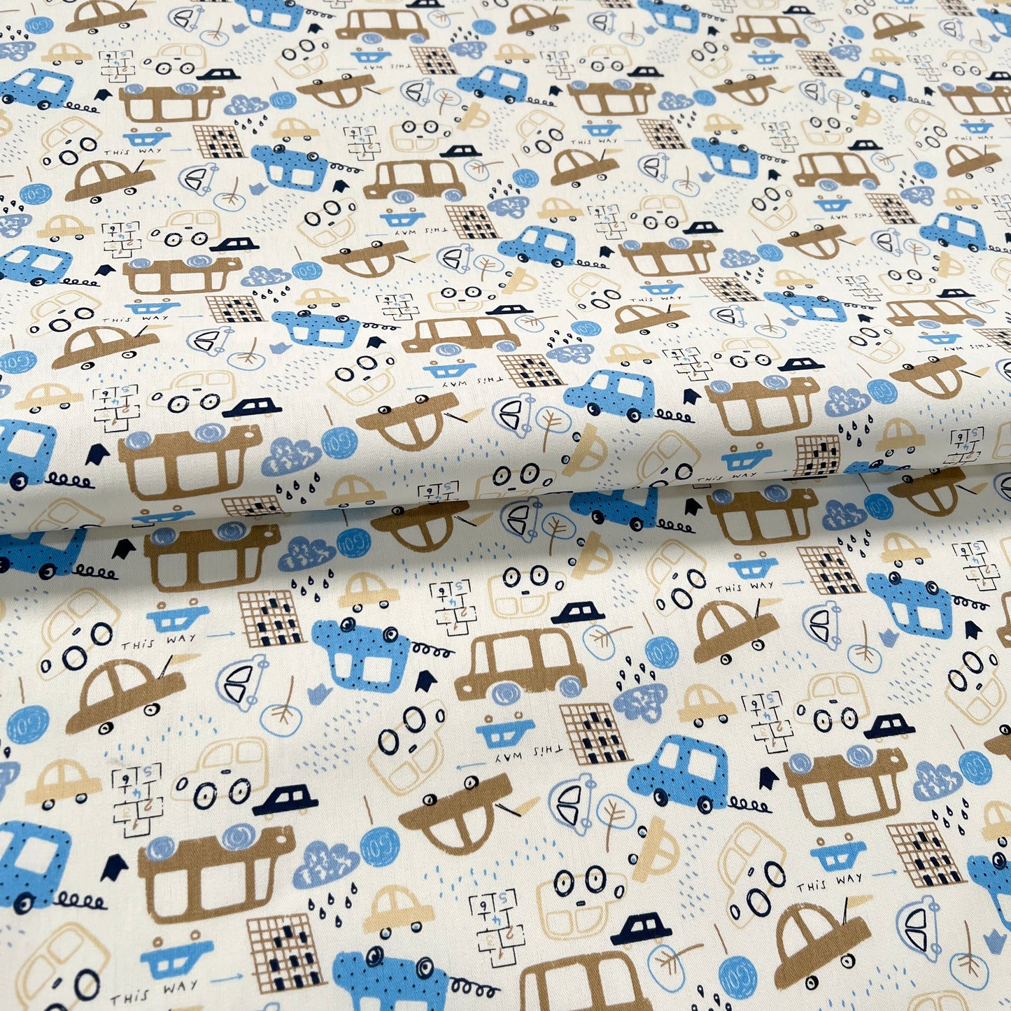 Gabardina Autitos Beige