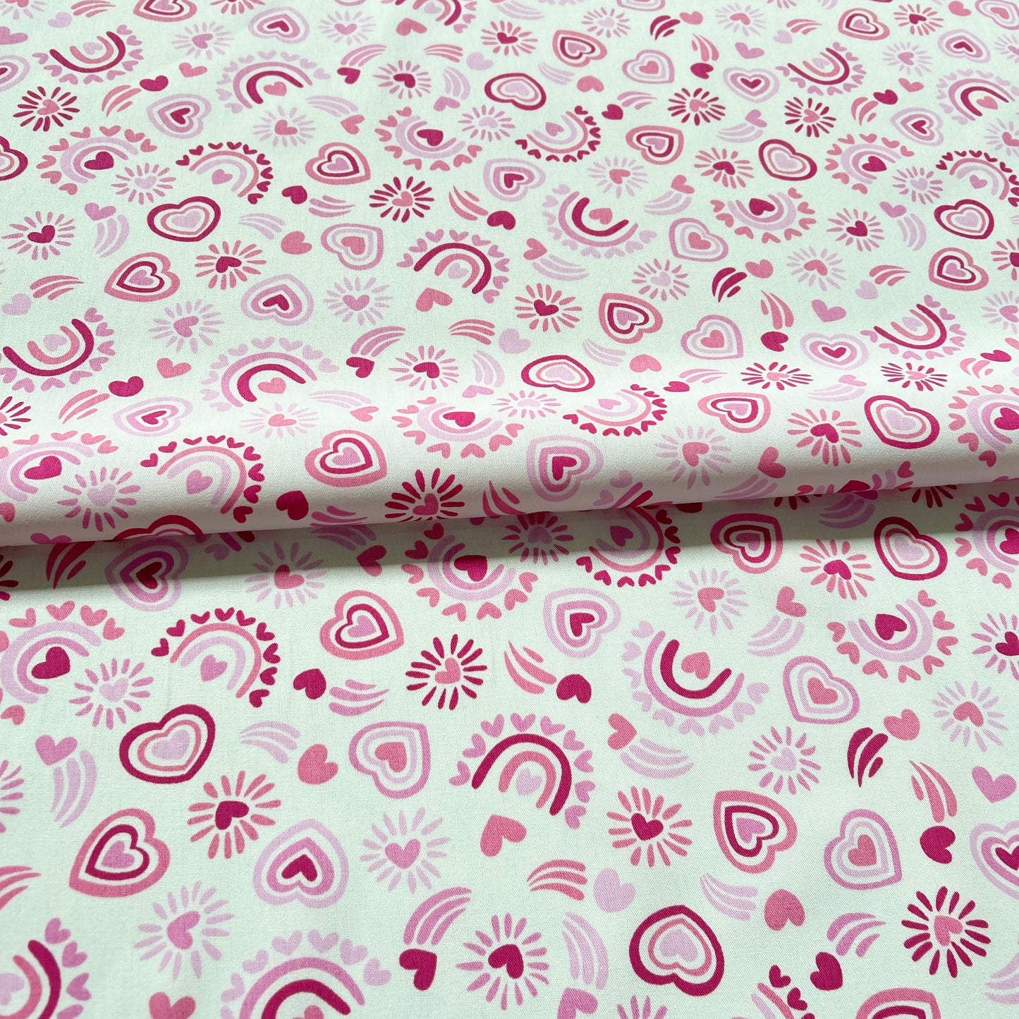 Gabardina Corazones Rosa