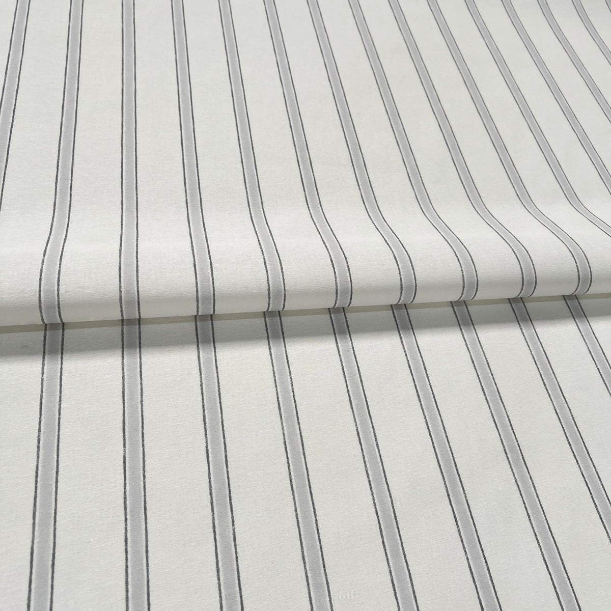 Tusor Rayado Gris 1.50mts