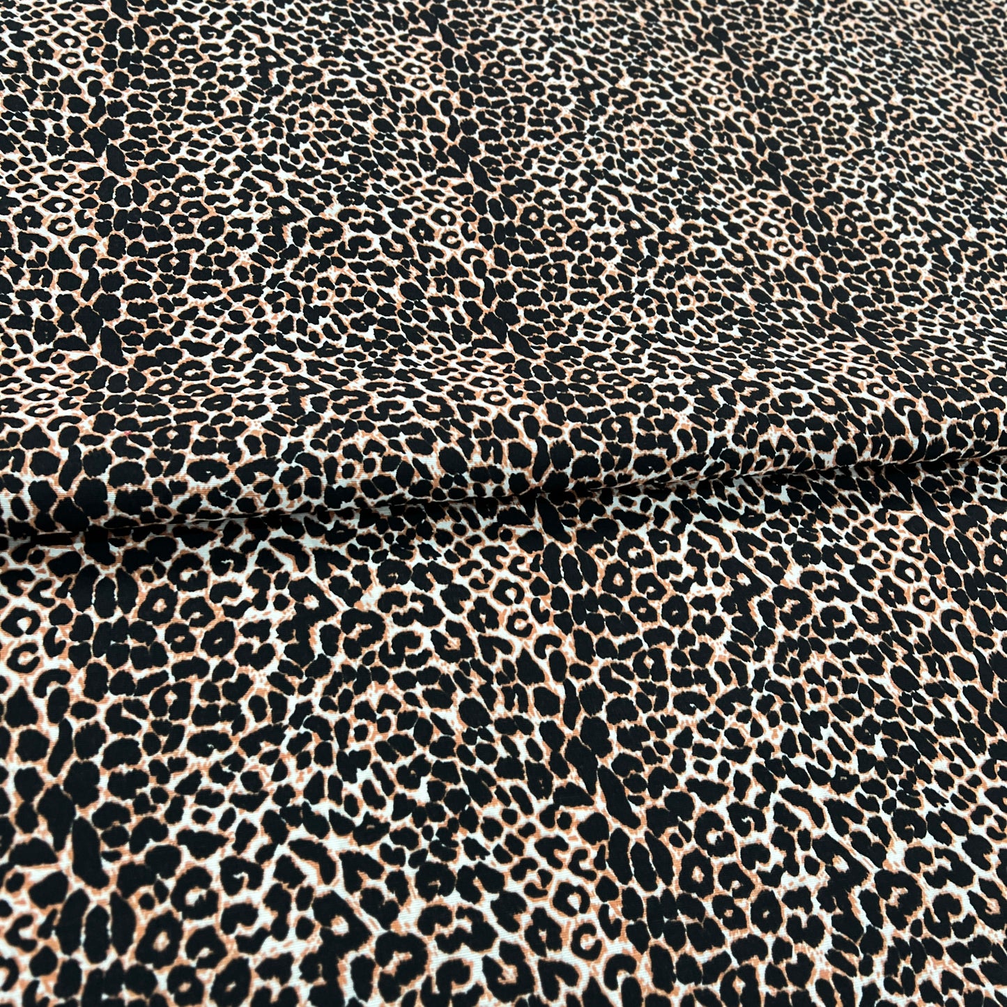 Lona Animal Print
