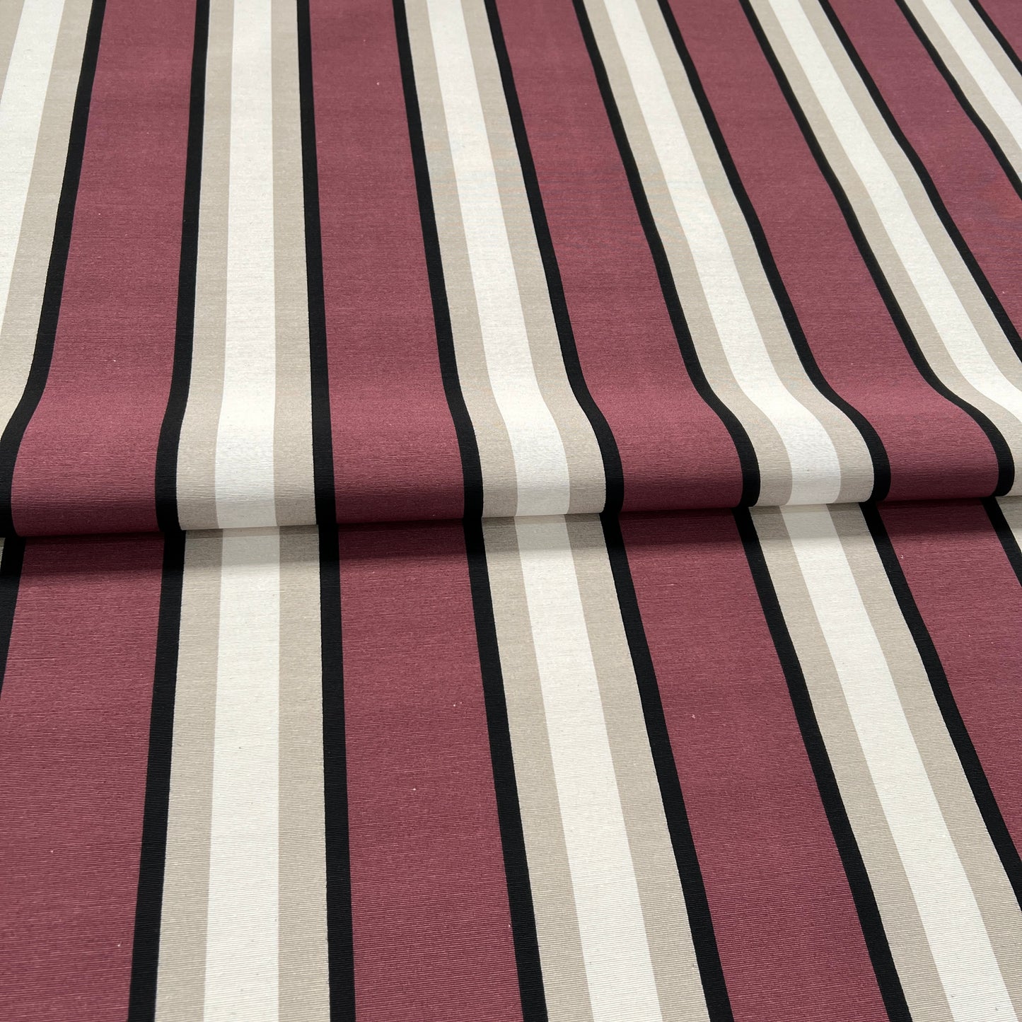 Lona Raya Duna Burgundy